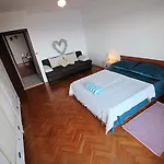 Chalé House Maja Novi Vinodolski