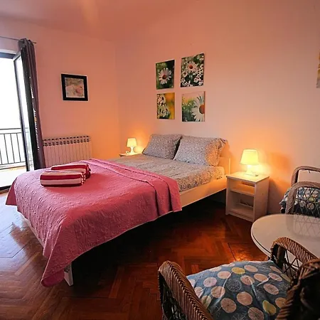 Chalet House Maja *